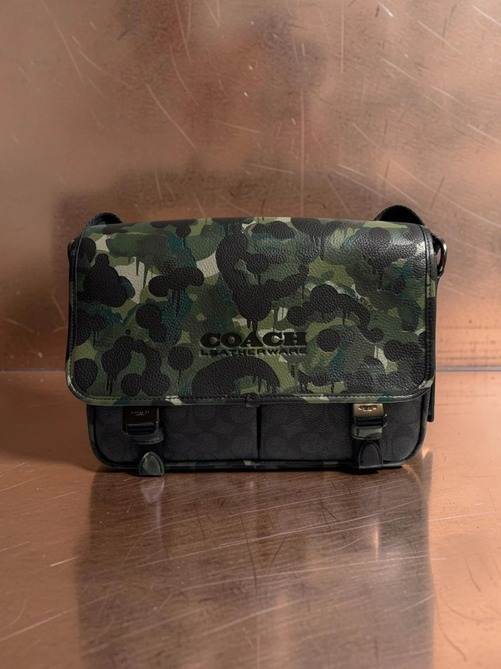 Coach stylish messenger